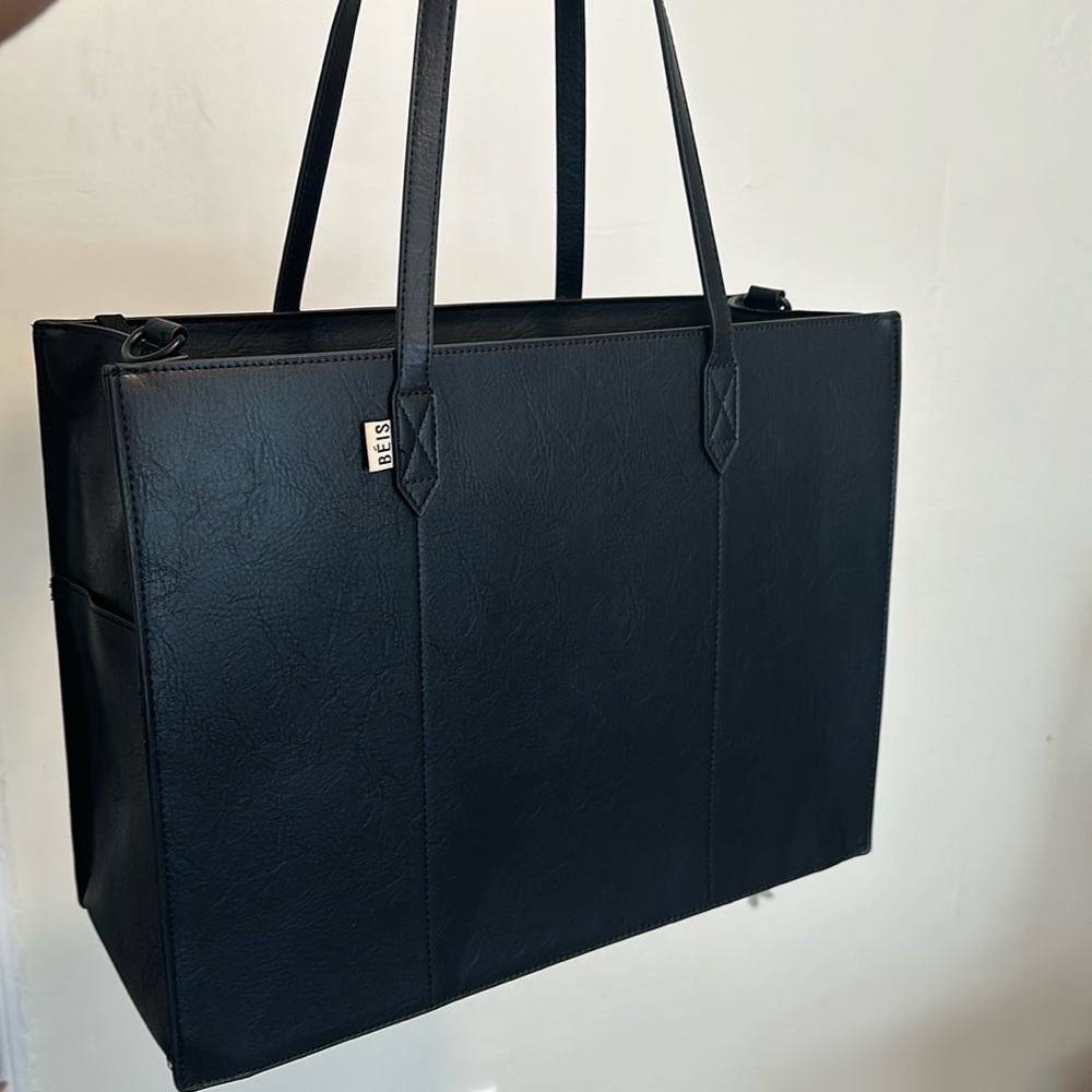 Beis work bag